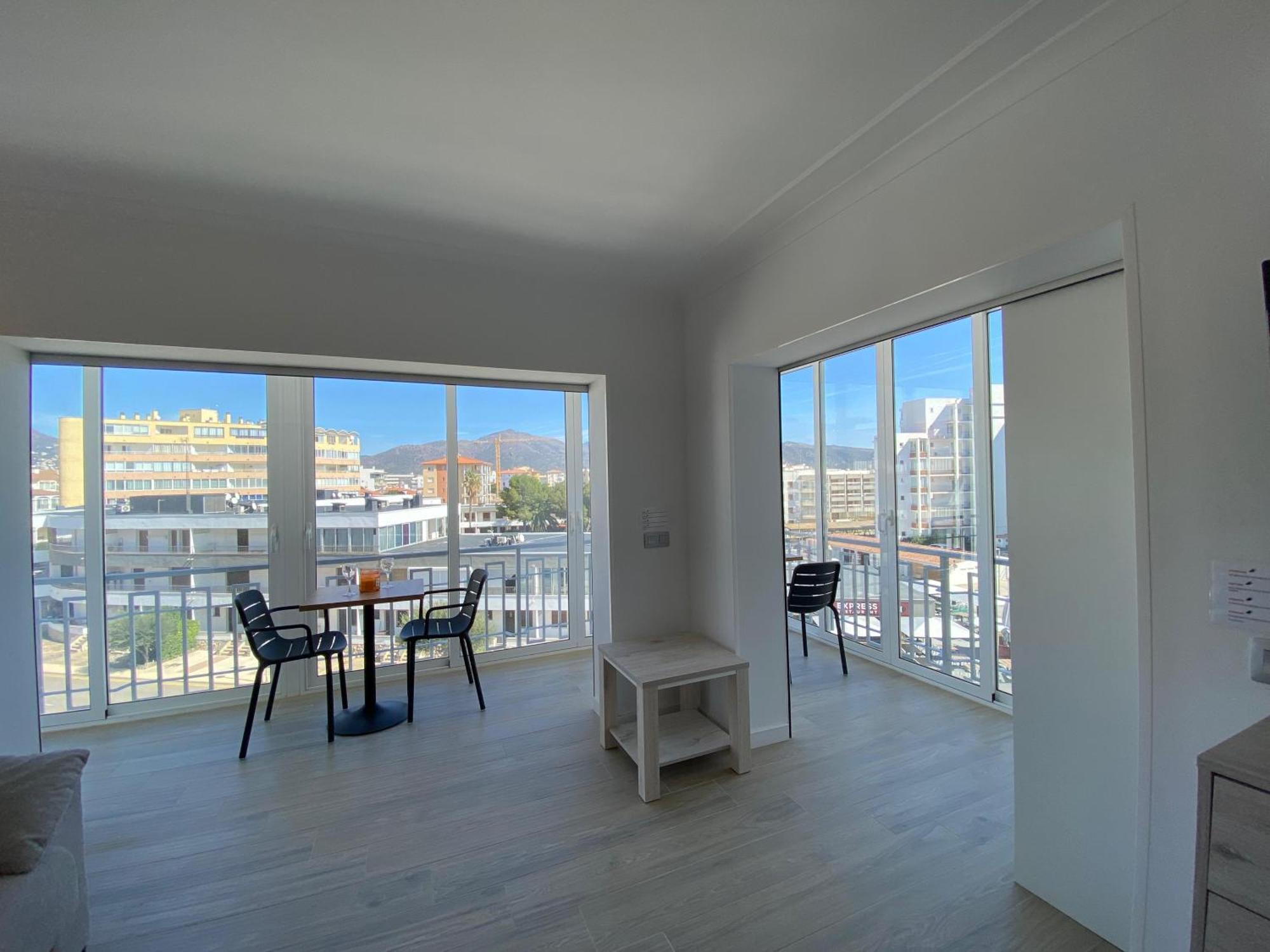 Piso Solimar Roses Exteriér fotografie